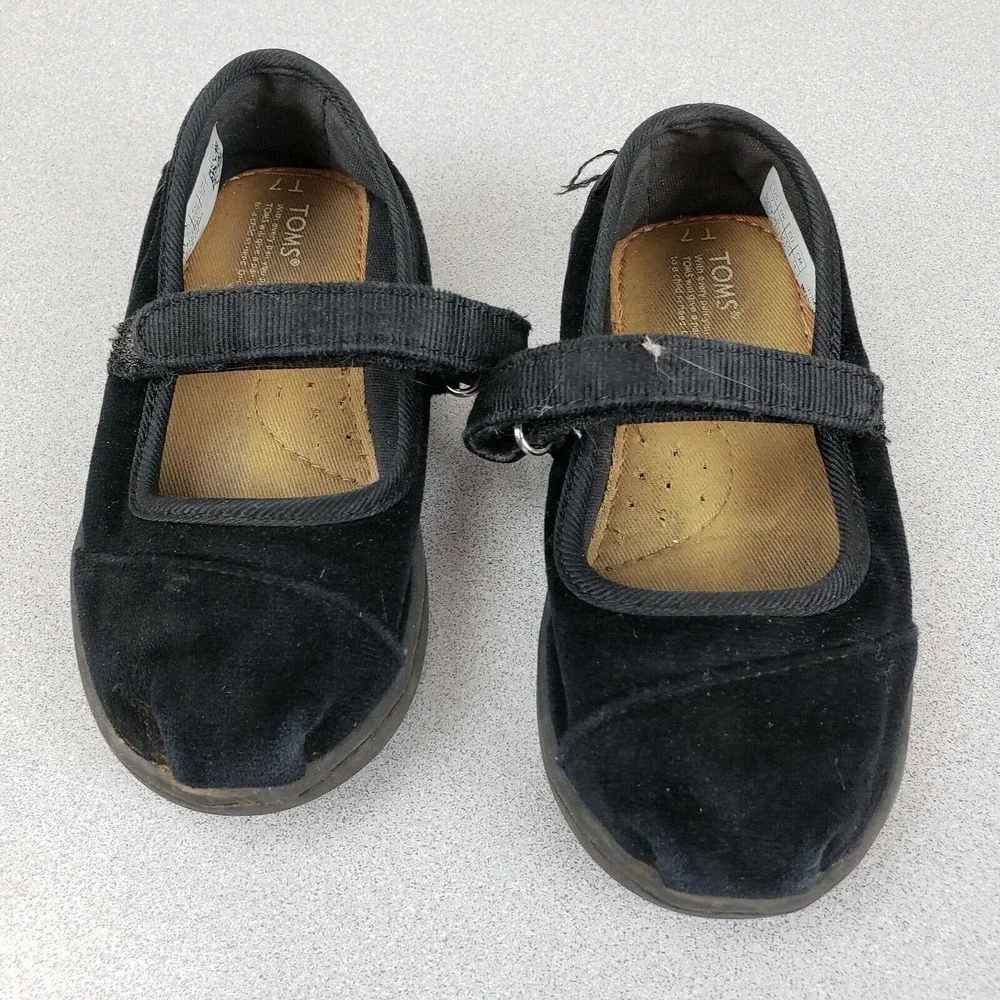 Toms Girls Black Suede Adjustable Strap Comfort Casual Mary‎ Jane Shoes Size 7